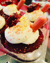 Load image into Gallery viewer, Cupcakes