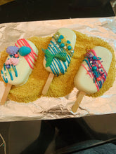 Load image into Gallery viewer, CAKESICLE
